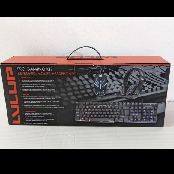 Level Up Pro Gaming Kit (Keyboard, Mouse, Headphones Bundle), Brand New In Box - Picture 2 of 3